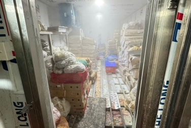 TIẾNG ỒN BẤT THƯỜNG TỪ KHO LẠNH - ĐỪNG CHỦ QUAN  