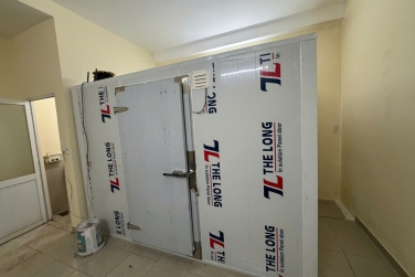 Khách Hàng Quay Lưng Vì Đồ Ăn Không Tươi – Lỗi Có Phải Tại Kho Lạnh?