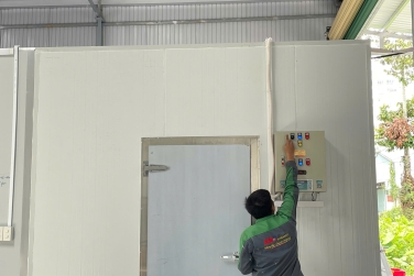 Kỹ Thuật Cách Nhiệt Chuẩn Xác - Yếu Tố Sống Còn Trong Thi Công Kho Lạnh