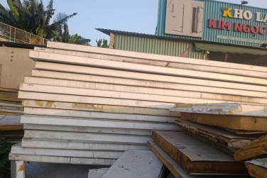 Mùi Hôi Trong Kho Lạnh - Dấu Hiệu Cảnh Báo Và Cách Xử Lý Triệt Để
